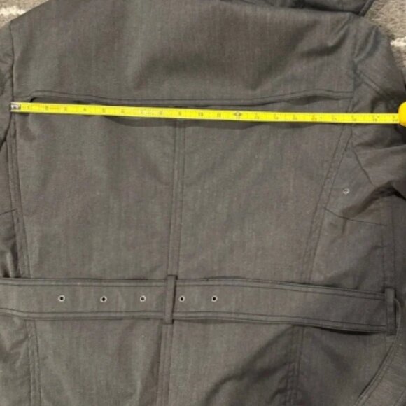 Men’s Armani Collezioni Grey Raincoat - Picture 5 of 8